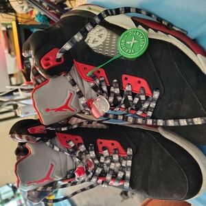 Jordan 5 Retro Quai 54 (Friends & Family) (2021)